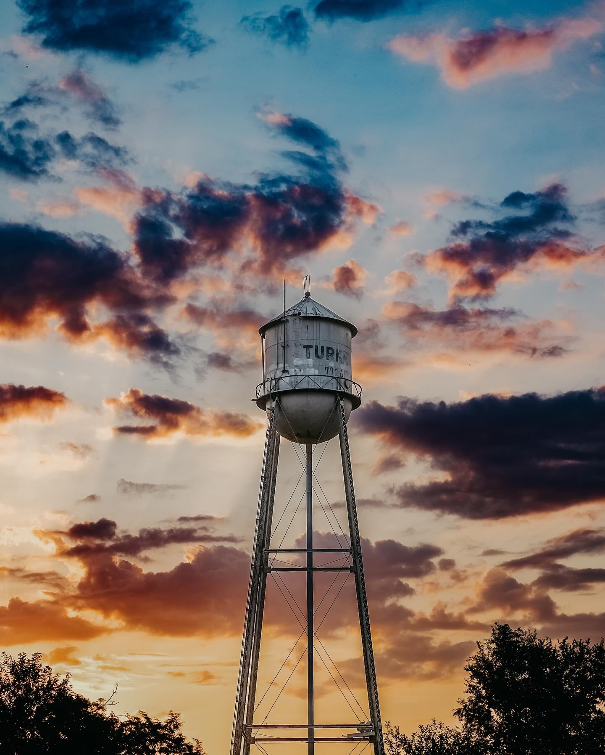 The water tower over Turkey, Texas